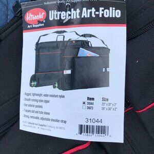 Utrecht Art-Folio Bag Storage Black Nylon 23" X 31" Water-Resistant With Strap
